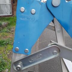 アルミ　キャタツ　４段の画像