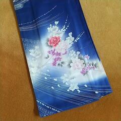 青い着物の画像