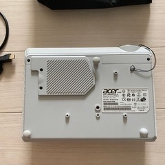 acer プロジェクターの画像