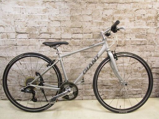 GIANT 「ジャイアント」 ESCAPE AIR 2012年モデル クロスバイク