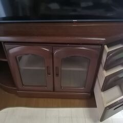 TVボードの画像
