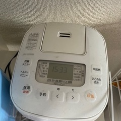 電気ケトル、炊飯器の画像