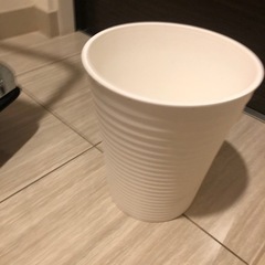 鉢　複数の画像