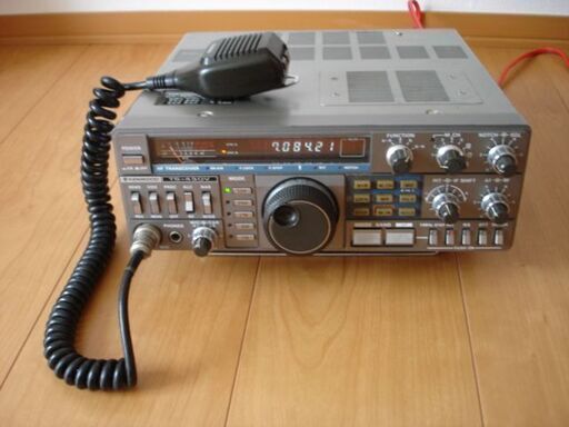 アマチュア無線機　TS-430V