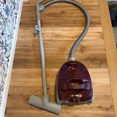 ツインバード　サイクロン掃除機