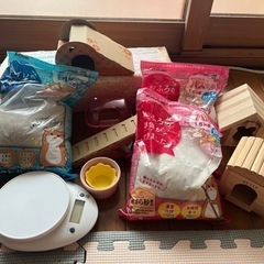 お取引中　ハムスター砂など