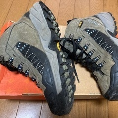 アウトドア、登山用シューズ　NIKE  の画像