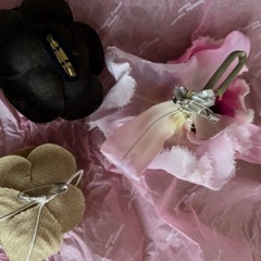 コサージュ ブローチの画像