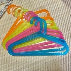 IKEAキッズサイズハンガー