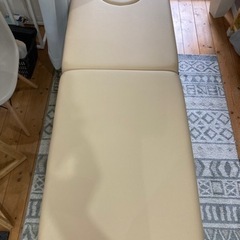 【値下げ】FONTANAフォンタナ スポーツ25 エステマッサージベッドの画像