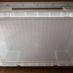 プラスチック箱　収納箱　収納蓋付きケースの画像