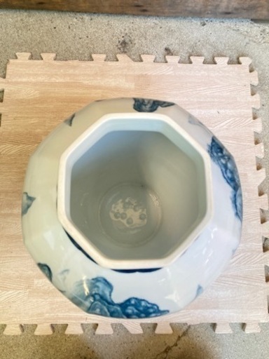 N 有田焼の染付沈香壺　秋山作　花瓶　置物