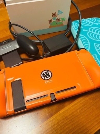 任天堂　Switch あつ森バージョン　ほぼ新品　ドラゴンボール仕様？
