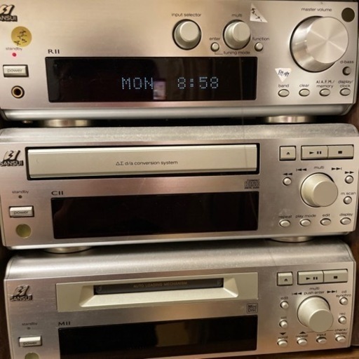 SANSUI AV. スピーカー　アンプなどもらってください