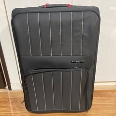 スーツケースの画像