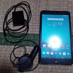 au タブレット AST21 中古 アダブター2つ付き