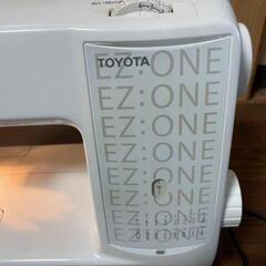 TOYOTA トヨタ ミシン (製造 アイシン精機株式会社)
形式 EZ1-2D型の画像