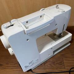 TOYOTA トヨタ ミシン (製造 アイシン精機株式会社)
形式 EZ1-2D型の画像