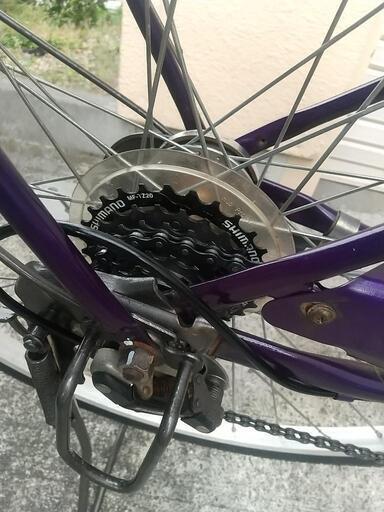 タイヤ前後、チューブ、フロントブレーキパッド、シート、グリップ、チェーン新品　綺麗なシティサイクル