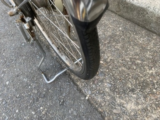 ??　電動自転車　２４インチ　3変速　シルバー　13.2ah 3点　充電器　付き　配達可能
