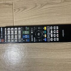 シャープ32V型液晶テレビ AQUOS LC-32R5-W_ブルーレイレコーダー内蔵2011年モデルの画像