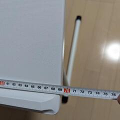 昇降デスクの画像