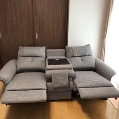 電動 リクライニングソファ3人掛けの画像