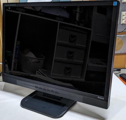 パソコンモニター　22インチ　iiyama