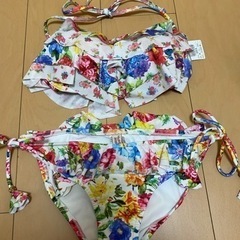 三愛水着楽園 新品 ビキニ 花柄 半額以下