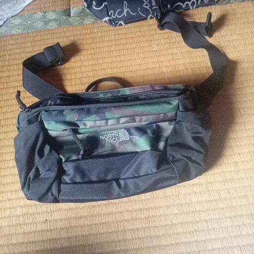 新品未使用ノースフェイスウエストポーチ