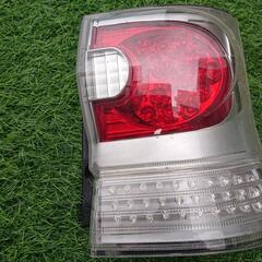 タントカスタム375sLEDテールLEDウインカーの画像