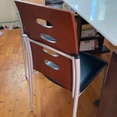 ダイニングテーブル椅子2点セットの画像