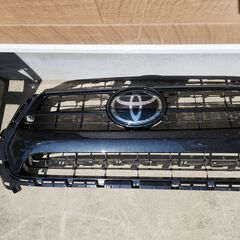 ハイラックス純正フロントグリル【新車取り外し】