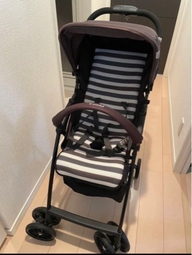 20日まで値下げ　超美品ベビーカー　コンビ B型　7ヶ月から36カ月頃Acbee