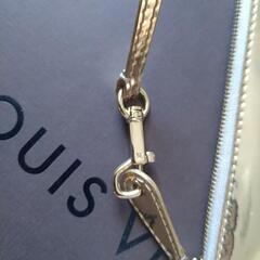 期間限定　新品同様　LOUISVUITTON　ルィヴィトン　ミロワール　ゴールドポーチの画像