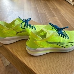 PUMA エレクトリファイニトロ　イエロー 26cmの画像