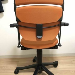 オフィスチェア Giroflex33の画像