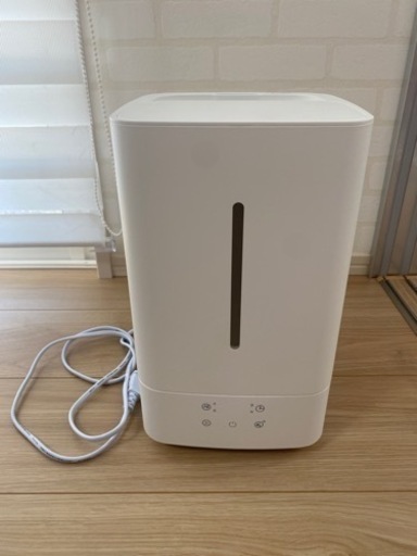 加湿器　ハイブリッド　アロマディフューザー