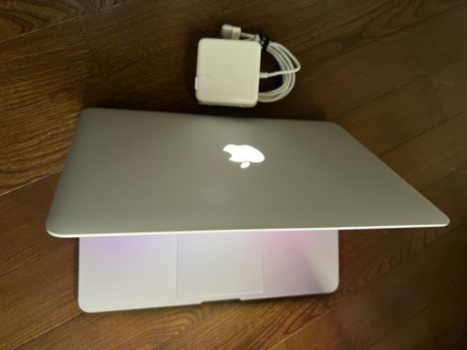 綺麗！MacBook Pro 13.3インチ Early 2015 