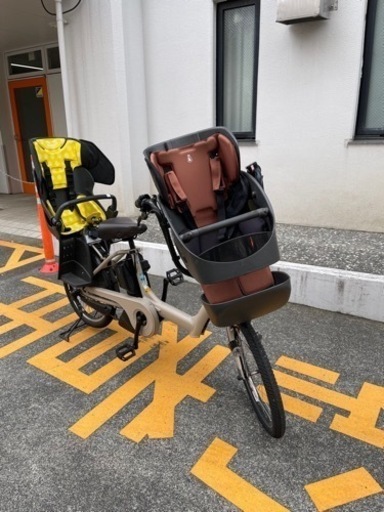 電動自転車  ブリジストンBikke POLAR e（BROC49）3人乗り  約3ヶ月間使用
