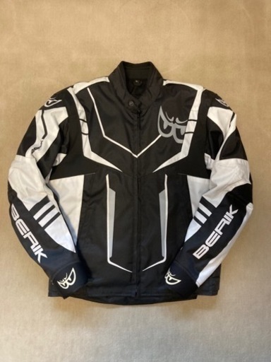ベリック　ライダースジャケット　Lサイズ