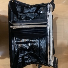 ウーバーイーツバッグの画像