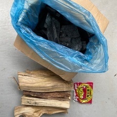 【木炭2.5キロ、着火剤、薪】夏のBBQに