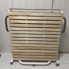 【お取引中】折りたたみすのこベッド　シングル　2022年11月購入