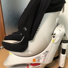 エールべべ　クルットプレミアムNT　カーメイトの画像