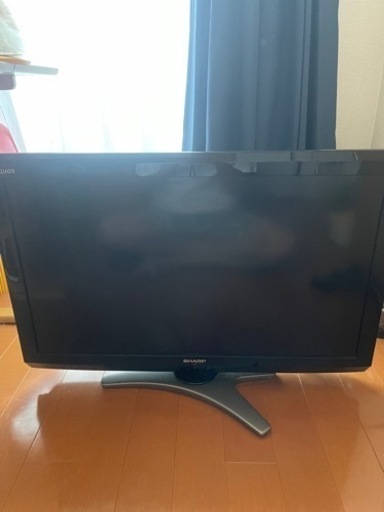 シャープAQUOS   32V 液晶テレビ