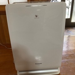 加湿機能付空気清浄機　Panasonic製(美品　中古品)の画像