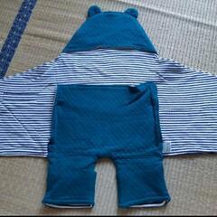 美品　50～70㎝　ｱｶﾁｬﾝﾎﾝﾎﾟ　深緑のくまの耳付き　おくるみ(冬用)の画像