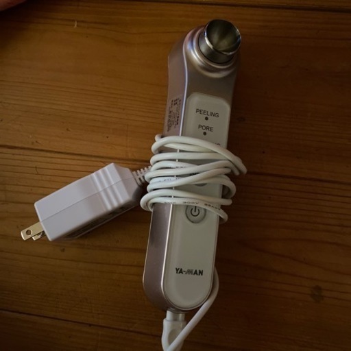 40代男女yaman最新 お腹周りの肉や二の腕痩せに。キャビスパベルナージュ美品 部分痩せ シミ取りレーザー3点set  美顔器ピーリング