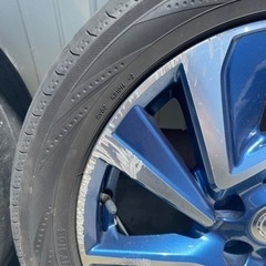 日産リーフ後期　ブルー純正アルミ　セレナにもの画像